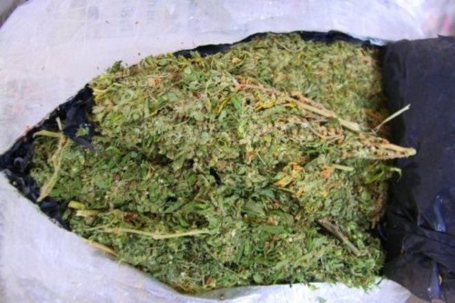 Zehir Tacirleri Yakayı Ele Verdi 3 Kişi Gözaltına Alındı