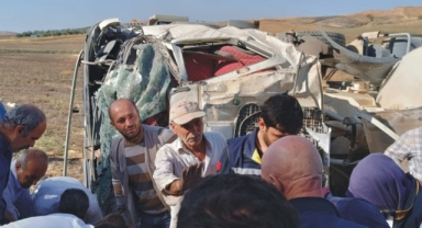 Devrilen beton mikserinin sürücüsü hayatını kaybetti