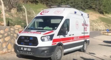 Kahta'da Otomobil Takla Attı: 4 Kişi Yaralandı