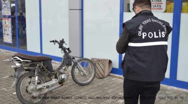 Çaldığı Motosikletin Benzini Bitince Bırakıp Kaçtı