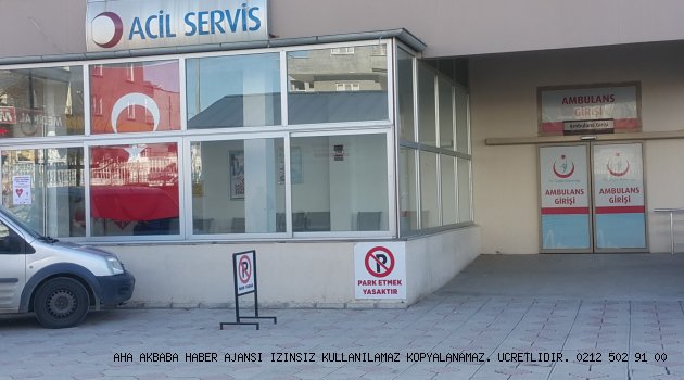 Kahta’da İki Öğrenci Servis Minibüsü Çarpıştı: 8 Yaralı