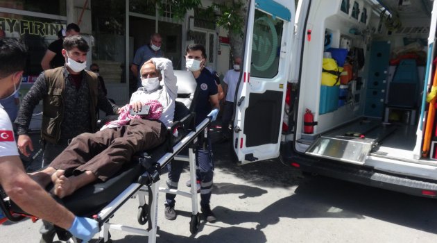 Otomobilin çarptığı yaşlı adam yaralandı