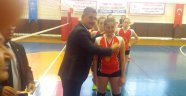 VOLEYBOL’DA FİNALİSTLER BELLİ OLDU